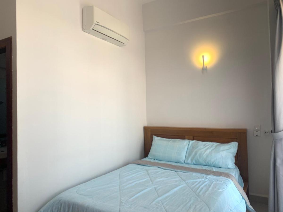 פנום פן דירות באזור Chamkar Morn, בגודל 60 מר, עם 2 חדרי שינה ו- 2 חדרי רחצה פרטיים מראה חיצוני תמונה